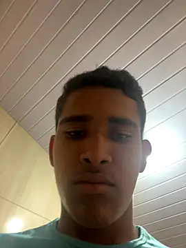 Snapshot of nndbbssn chatting on November 17, 5:19 pm nndbbssn online show from November 17, 5:19 pm