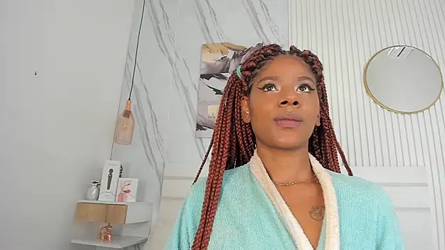 Afro Luna online show from December 20, 11:39 am