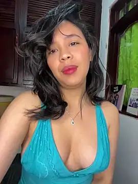 Esmerald 1111 online show from February 5, 10:31 am