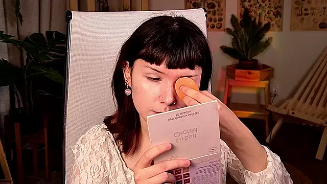 RickiOwens online show from December 18, 6:52 am