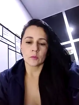 Snapshot of Sex_Annie chatting on November 21, 4:11 am Sex Annie online show from November 21, 4:11 am