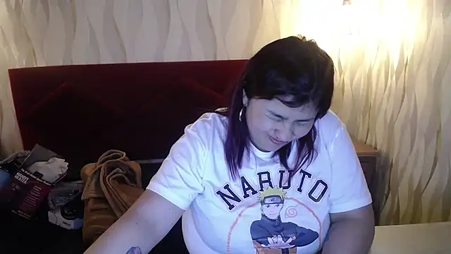 danna garza online show from January 6, 5:00 am