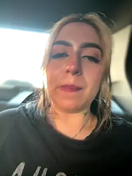 VeloraVyxen  online show from November 22, 9:03 pm