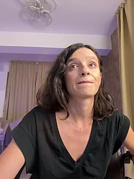 Snapshot of AnnaHarperX chatting on September 10, 5:35 pm AnnaHarperX online show from September 10, 5:35 pm