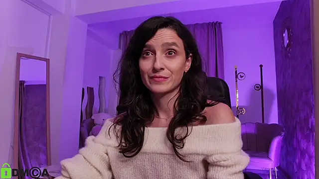 Snapshot of AnnaHarperX chatting on December 2, 6:14 pm AnnaHarperX online show from December 2, 6:14 pm