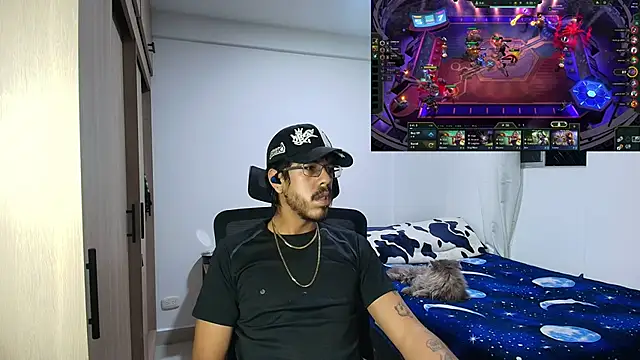 naitt  online show from December 5, 1:03 am