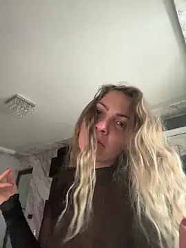 Goldgodess online show from November 26, 6:14 am