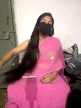 cutestpearl online show from December 1, 5:29 pm