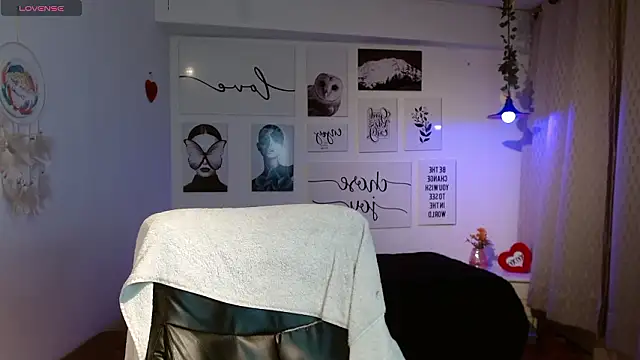 DraxBlade09 online show from March 4, 8:15 pm