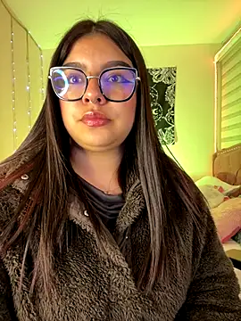 Marianaa   online show from November 18, 6:34 pm