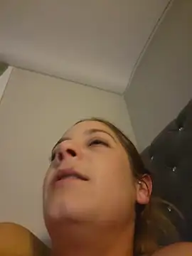 Snapshot of Drowning667 chatting on November 21, 5:28 am Drowning667 online show from November 21, 5:28 am