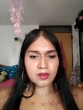 Snapshot of Vivianna__colombia chatting on November 18, 6:34 pm Vivianna colombia online show from November 18, 6:34 pm