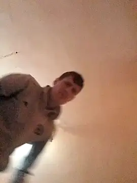 Snapshot of uiuftyrrtydre chatting on November 19, 4:56 am uiuftyrrtydre online show from November 19, 4:56 am