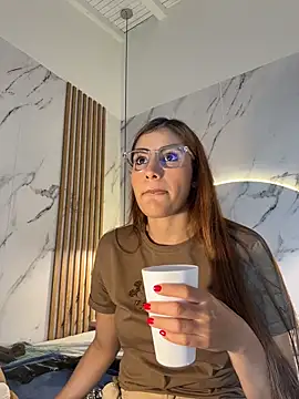 IsabelaStefano online show from December 20, 3:35 am