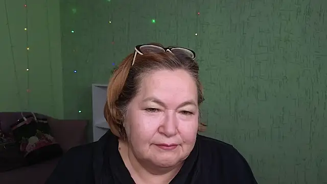 Snapshot of Nola_Nektar chatting on November 19, 6:02 am Nola Nektar online show from November 19, 6:02 am