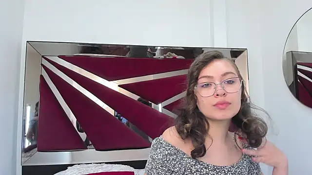 MarieTaylor  online show from November 29, 6:11 pm