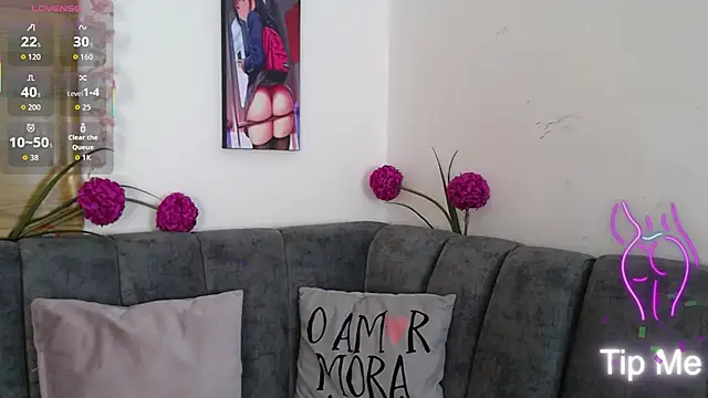 mei kora online show from December 5, 12:03 pm