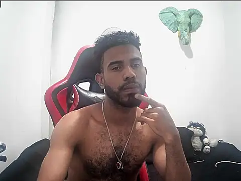 alberthot11 online show from November 23, 8:25 am