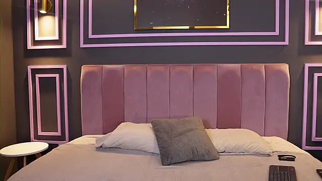 Bratz luxxxury online show from March 3, 12:50 am