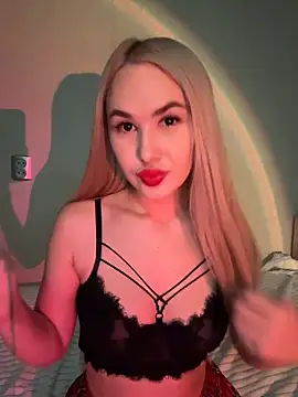 Miss Alisse online show from December 4, 5:43 pm