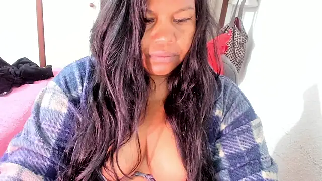 ebonycamelia online show from November 23, 11:26 pm