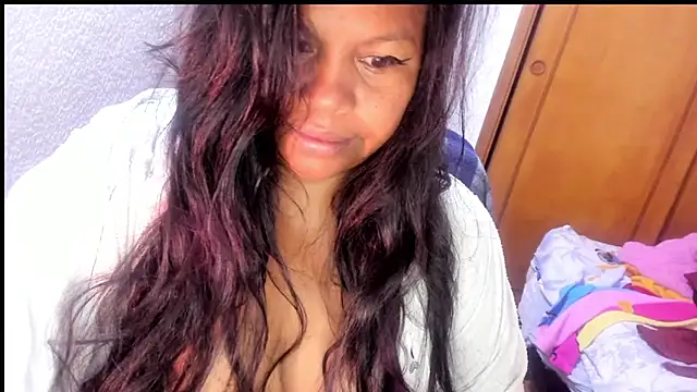 ebonycamelia online show from February 12, 11:49 am