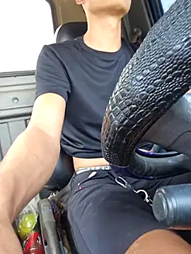 Snapshot of huykkk99 chatting on November 29, 5:43 am huykkk99 online show from November 29, 5:43 am