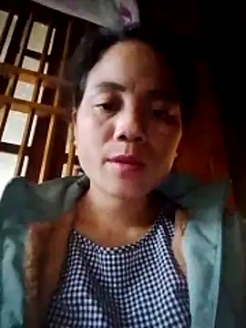 bela-hayes online show from December 5, 1:14 am