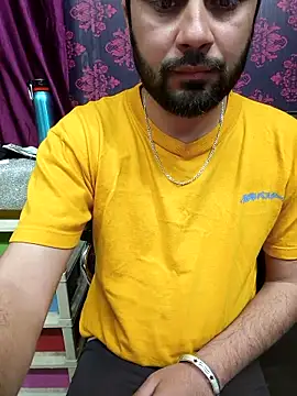 Cute Lucky online show from February 19, 10:00 am