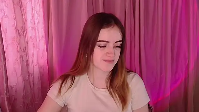 Illa May online show from January 19, 9:02 am