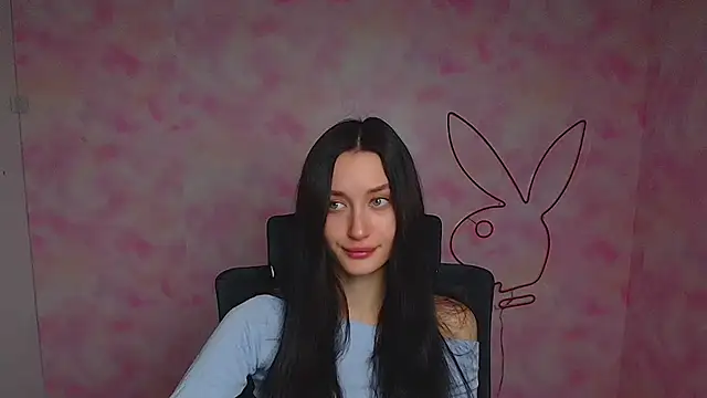 Stella XO online show from March 19, 6:06 am