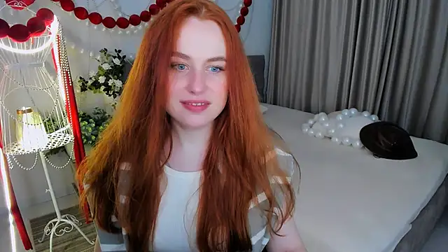 AirySilhouette online show from March 25, 1:11 am