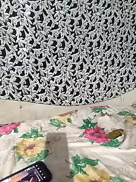 Snapshot of Riya_kumari01 chatting on November 20, 1:17 am Riya kumari01 online show from November 20, 1:17 am