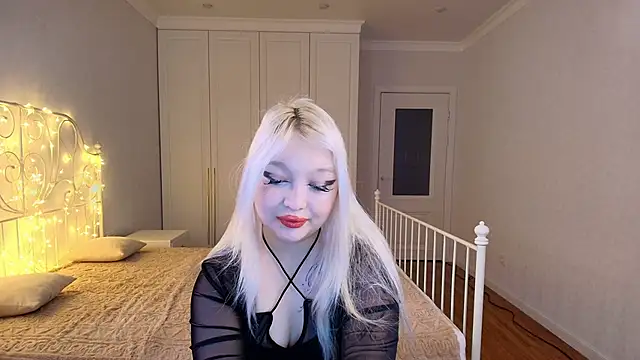 angelicaya online show from November 30, 3:10 am