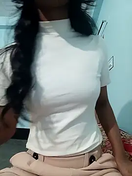 Purnima 18 online show from December 4, 4:59 pm