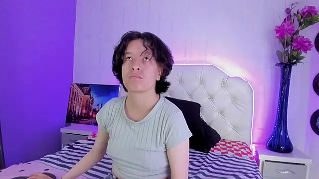 Snapshot of CoralAndOcean_ chatting on November 27, 12:29 pm CoralAndOcean online show from November 27, 12:29 pm