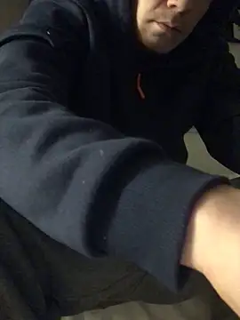 Spielzeugtwink online show from November 27, 10:34 pm