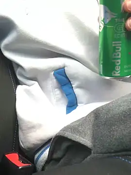 Spielzeugtwink online show from April 15, 1:18 pm