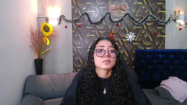 sweett love  online show from January 17, 6:51 am