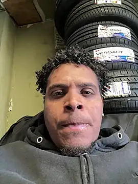 Snapshot of 24denio chatting on February 26, 5:01 pm 24denio online show from February 26, 5:01 pm