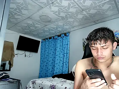 ricky boy4 online show from January 9, 7:15 pm