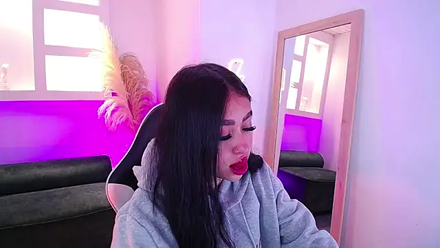 vallolett online show from April 15, 11:38 pm