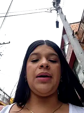 Layla-daring online show from April 7, 5:35 pm