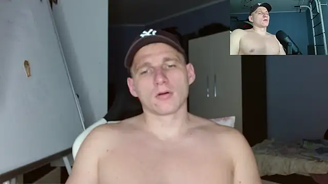 Poliglotjoe1 online show from November 25, 5:40 am