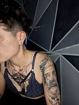 megan NL online show from December 17, 11:33 pm