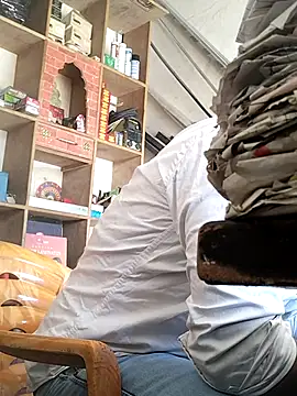 Snapshot of Roy___121 chatting on January 14, 5:57 am Roy 121 online show from January 14, 5:57 am