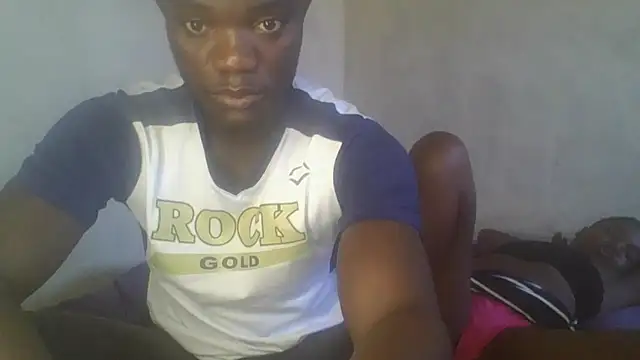 UsTwo  online show from January 6, 6:06 am