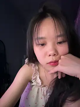 Kiee-lee online show from April 6, 3:24 pm