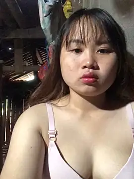 Snapshot of dovia-ba chatting on December 3, 1:02 am dovia-ba online show from December 3, 1:02 am