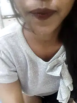 Simran 0011 online show from March 15, 4:13 pm